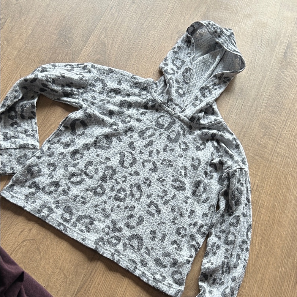 Gray Leopard Print Women's Sweater